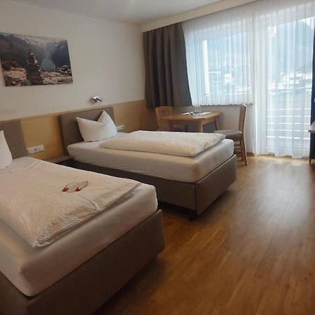 Gaestehaus Holaus Майерхофен Екстериор снимка