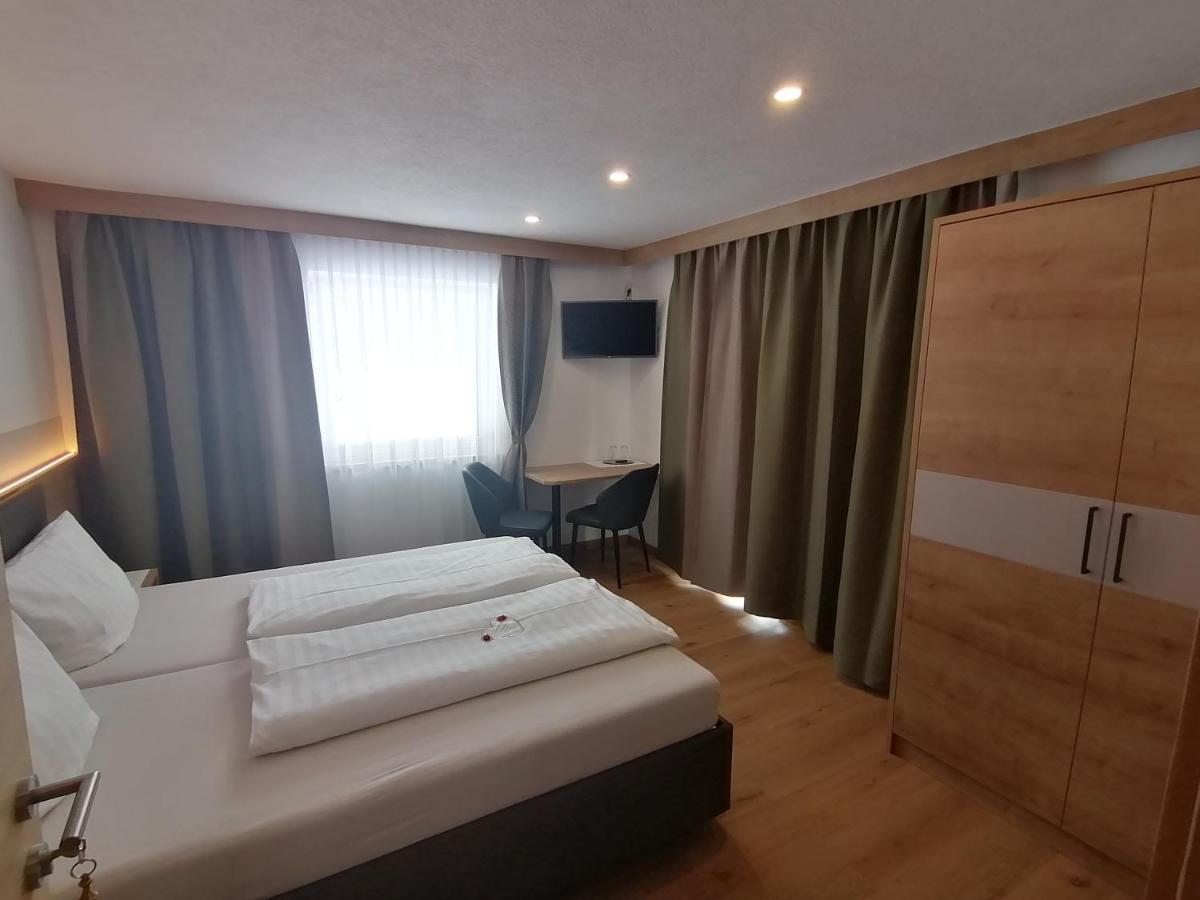 Gaestehaus Holaus Майерхофен Екстериор снимка