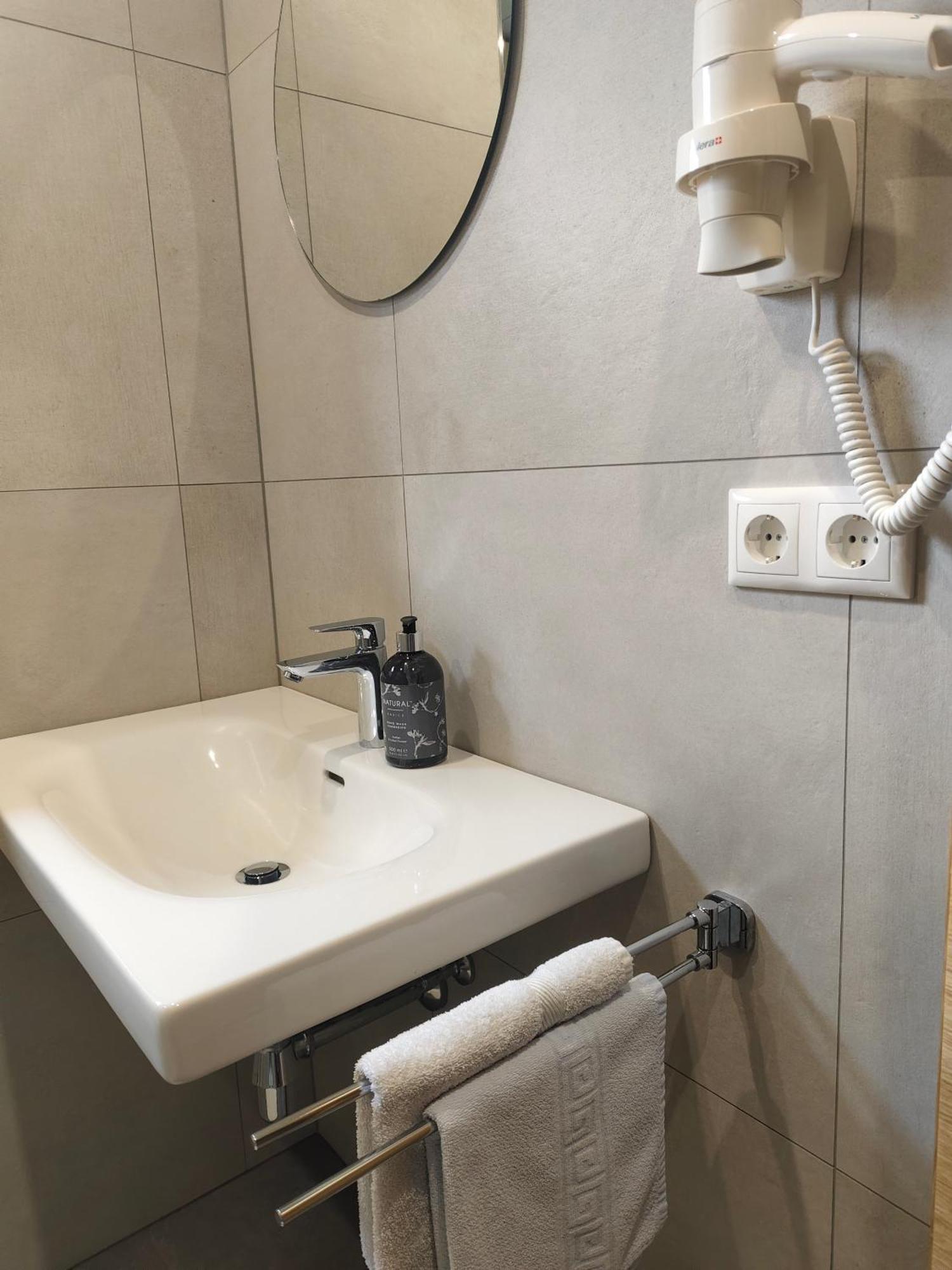 Gaestehaus Holaus Майерхофен Екстериор снимка