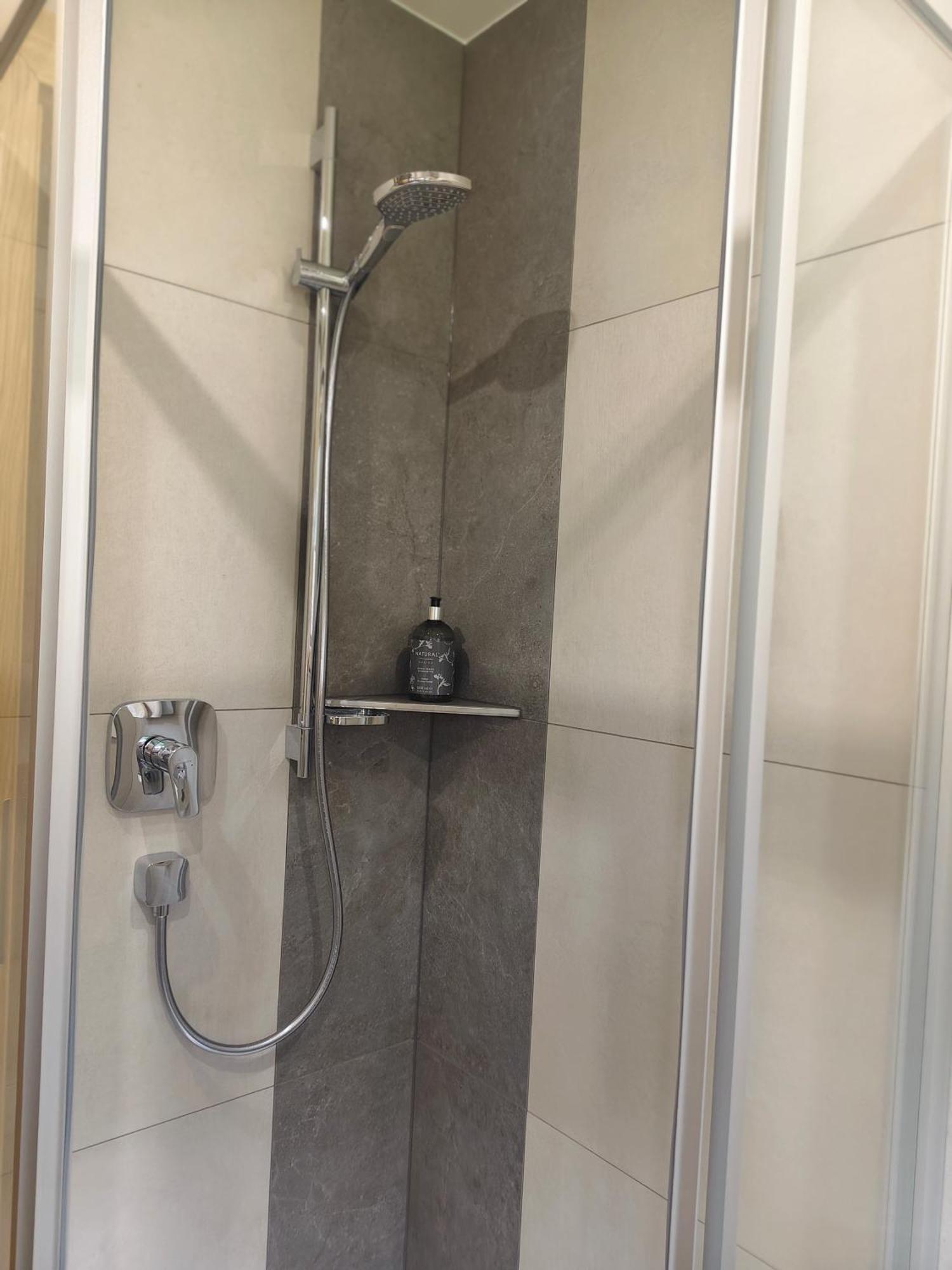 Gaestehaus Holaus Майерхофен Екстериор снимка