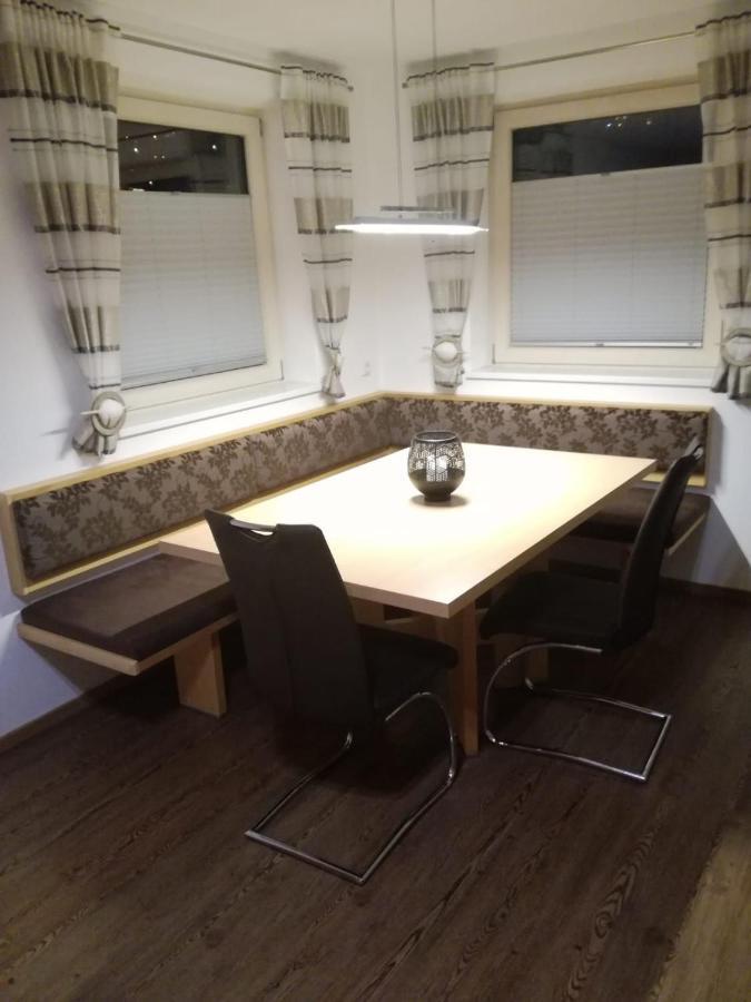 Gaestehaus Holaus Майерхофен Екстериор снимка